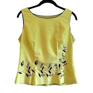 SHERI MARTIN, SLEEVELESS SHELL TOP IN BRIGHT LIME GREEN. SIZE 10